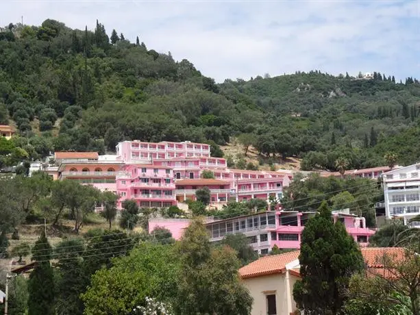 Pink Palace Beach Resort 
