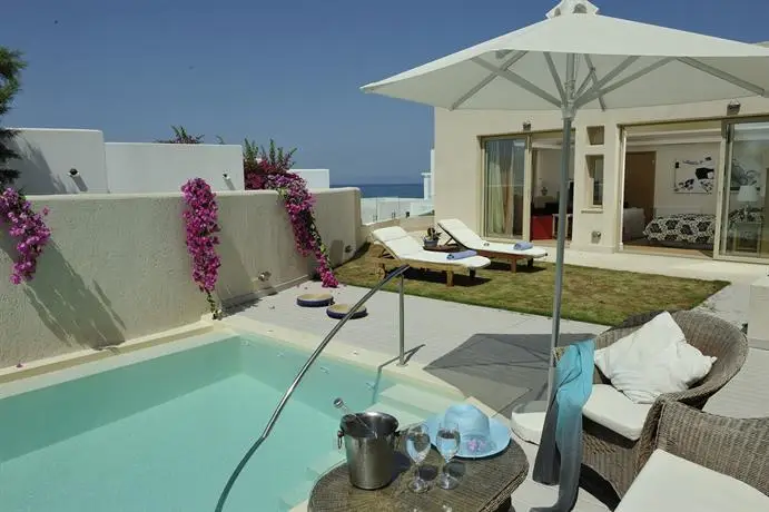 Knossos Beach Bungalows & Suites 