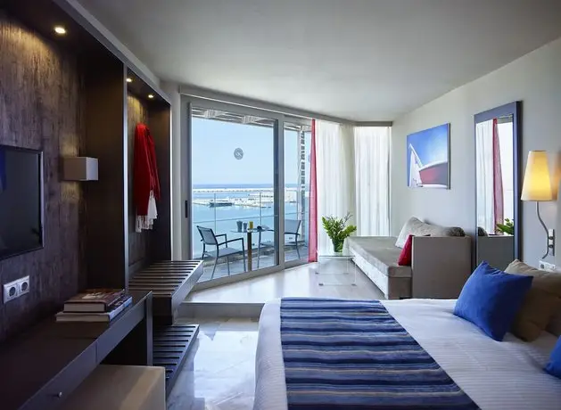 Kyma Suites Beach Hotel 