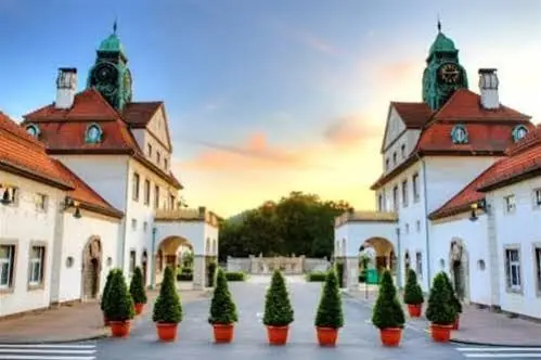 Hotel Neuhofer am Sudpark