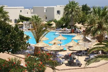 Europa Beach Hotel 