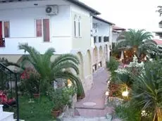 Hotel Pighi 