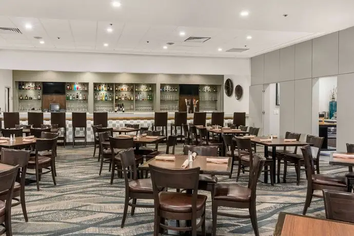 Best Western Premier Calgary Plaza Hotel & Conference Centre 