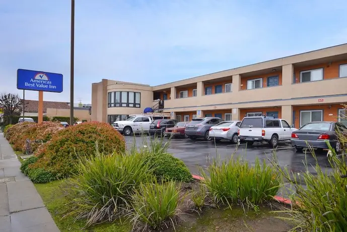 Americas Best Value Inn - San Carlos 