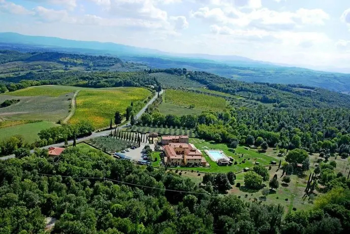 Hotel Casolare Le Terre Rosse 