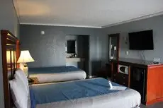 Quarters Inn & Suites 