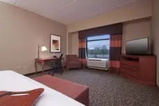 Hampton Inn & Suites Pittsburgh Downtown 