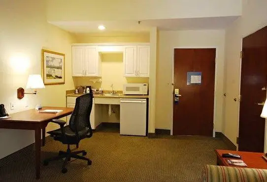 Hampton Inn & Suites Charleston-West Ashley