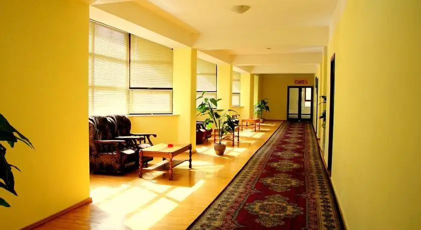 Olympia Hotel Yerevan 