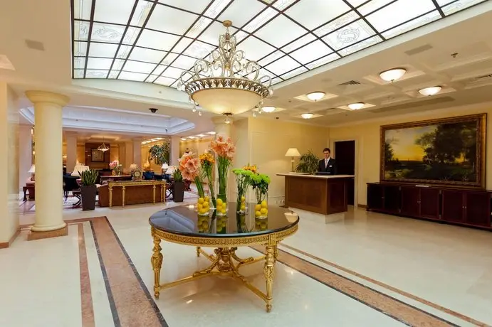 Opera Hotel Kiev 