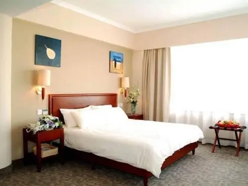 GreenTree Inn Dongguan Houjie Business Hotel 