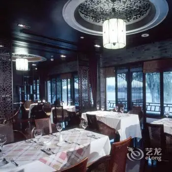 Zhejiang South Lake 1921 Club Hotel 