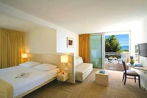 Valamar Bellevue Hotel & Residence 