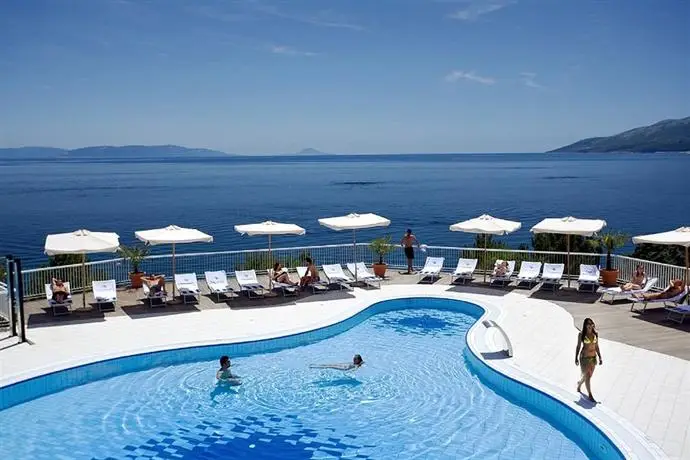 Valamar Bellevue Hotel & Residence 