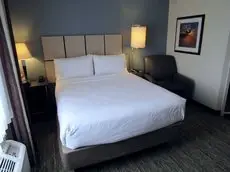 Candlewood Suites Columbus Airport 