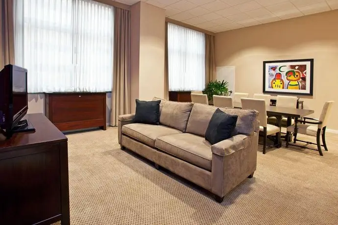 Crowne Plaza Columbus - Downtown 