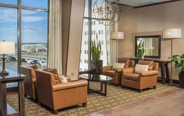 DoubleTree Suites by Hilton Columbus 