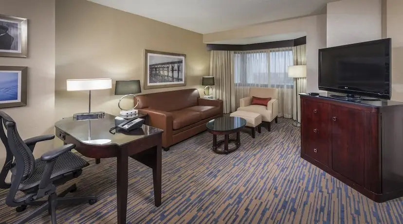 DoubleTree Suites by Hilton Columbus 