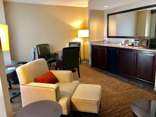 DoubleTree Suites by Hilton Columbus 