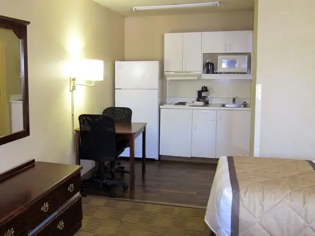 Extended Stay America - Knoxville - Cedar Bluff 