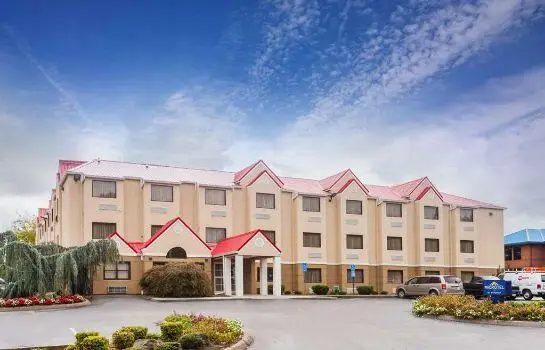 Microtel Inn & Suites by Wyndham Knoxville 