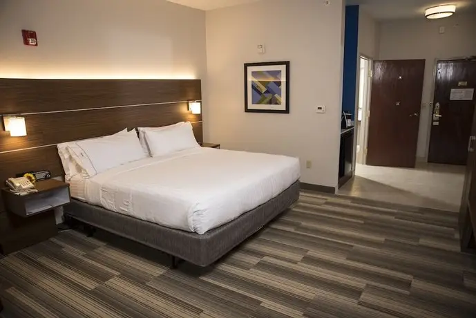 Holiday Inn Express Hotel & Suites Lexington-Downtown University 