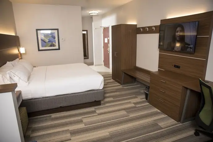 Holiday Inn Express Hotel & Suites Lexington-Downtown University 