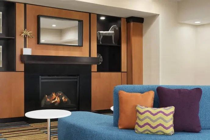 Fairfield Inn & Suites Hartford Manchester