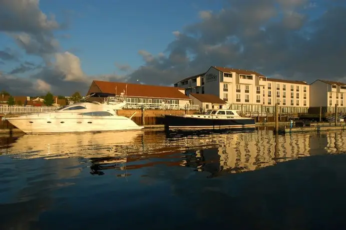 The Newport Harbor Hotel & Marina