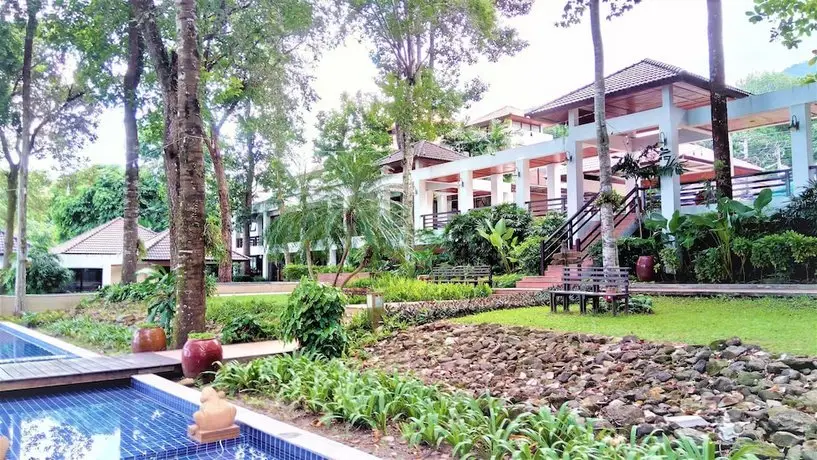 Chang Buri Resort & Spa 