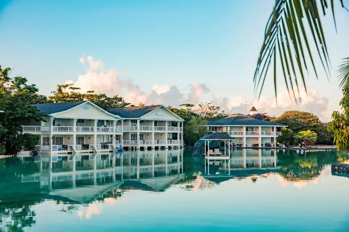 Plantation Bay Resort and Spa