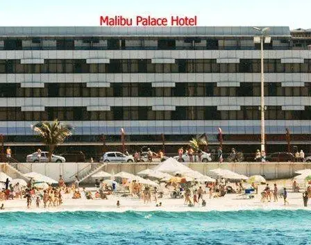 Malibu Palace Hotel