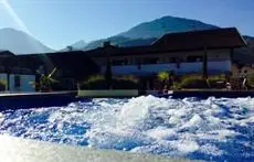 Schlosshof Charme Resort - Hotel & Camping 