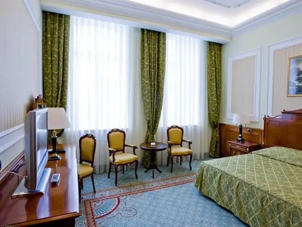 Parus Hotel Khabarovsk 