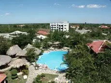 Plaza Real Resort 