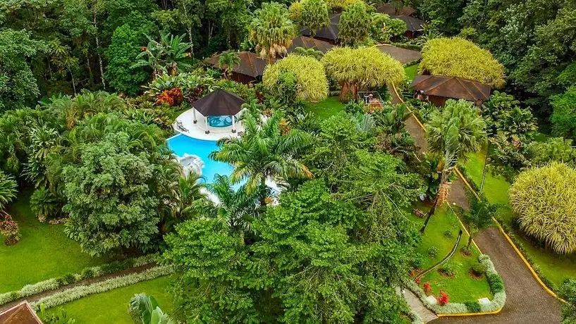 Hotel Lomas del Volcan