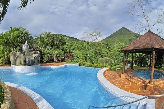 Hotel Lomas del Volcan 