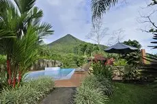 Hotel Lomas del Volcan 