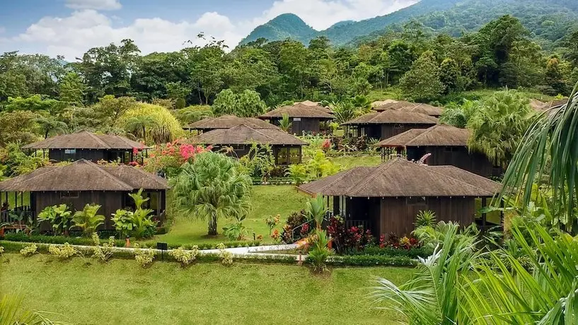 Hotel Lomas del Volcan 