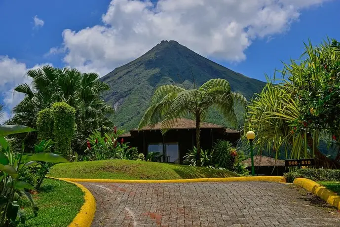 Hotel Lomas del Volcan 