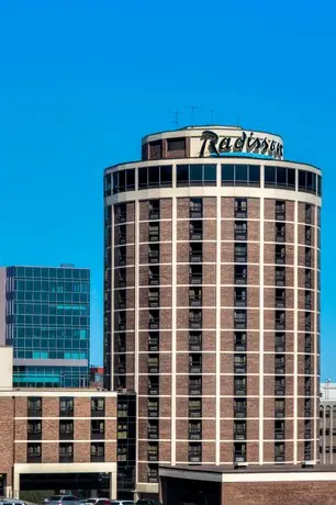 Radisson Hotel Duluth-Harborview