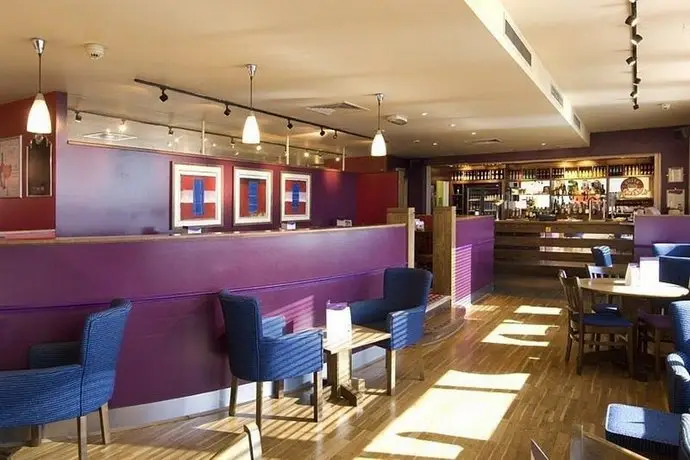 Premier Inn Southampton City Centre 