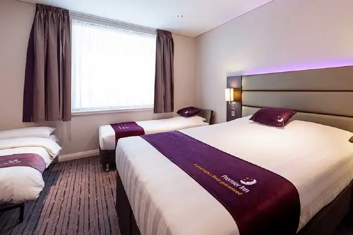 Premier Inn Southampton City Centre 