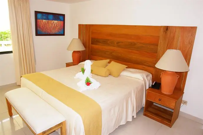 Hotel Beach House Playa Dorada