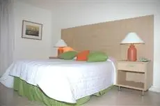 Hotel Beach House Playa Dorada 