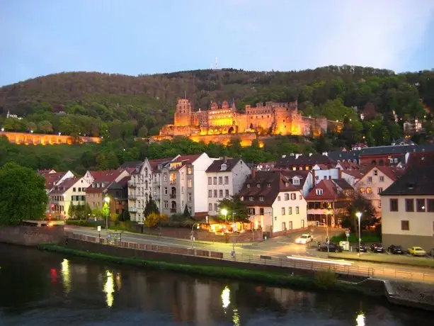 Neu Heidelberg - Guesthouse & Apartments Heidelberg 