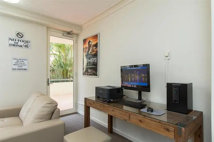 Palazzo Colonnades Apartments Gold Coast 