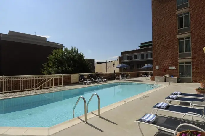 Hampton Inn Alexandria-Old Town King St Metro 