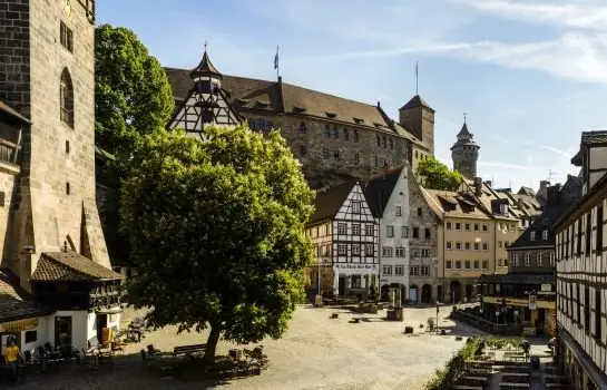 Burghotel Stammhaus 