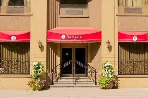 Ramada Plaza by Wyndham Toronto Downtown 